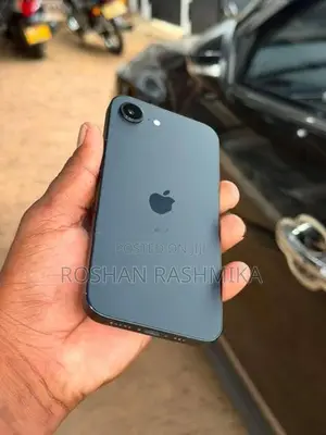 Apple iPhone 16e (Used)