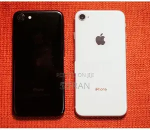 Apple iPhone 8 (Used)