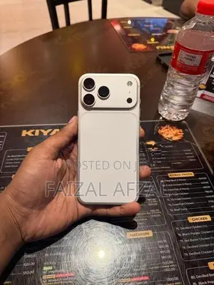 Apple iPhone 17 Pro Max (Used)