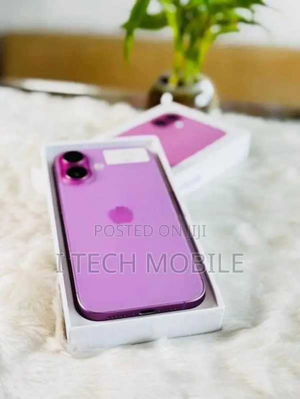 Apple iPhone 16 128GB (Used)