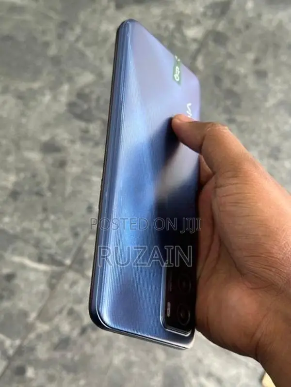 Vivo Y10 (Used)