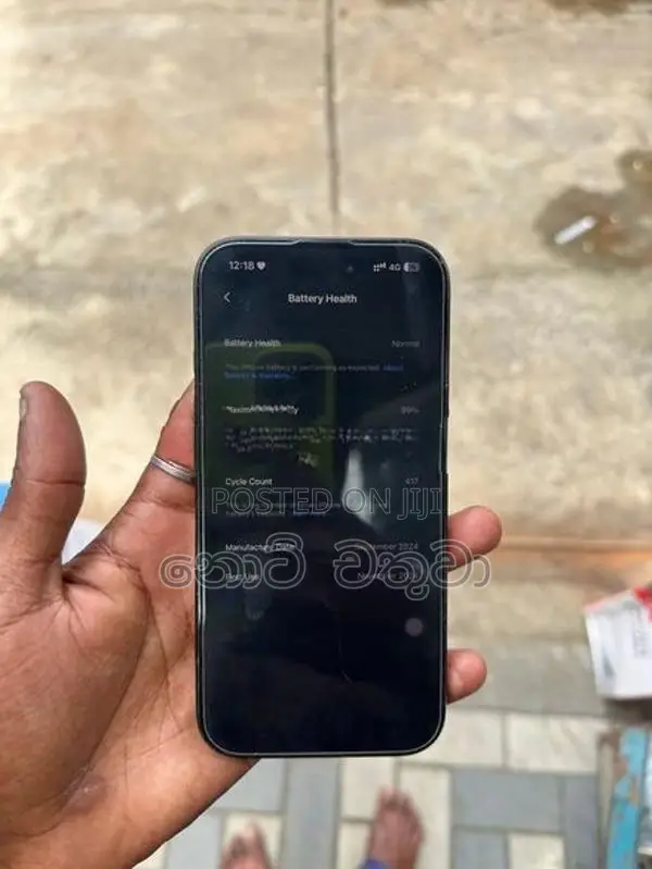 Apple iPhone 16 (Used)