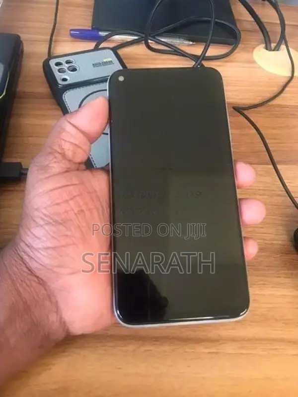 Huawei Nova 7i 8gb 128 gb (Used)