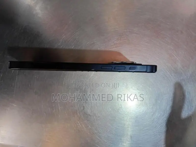 Apple iPhone 15 Pro Max (Used)