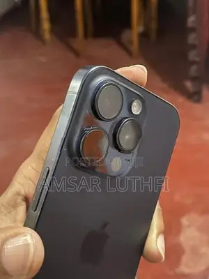 Apple iPhone 15 Pro (Used)