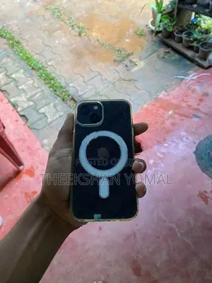 Apple iPhone 13 256 (Used)