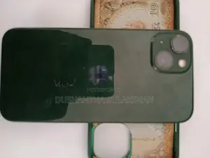 Apple iPhone 13 (Used)