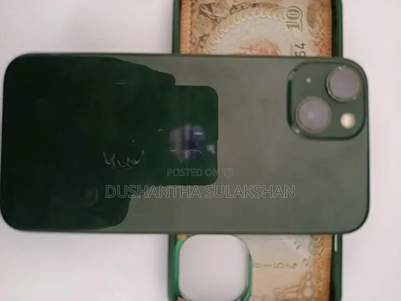 Apple iPhone 13 (Used)