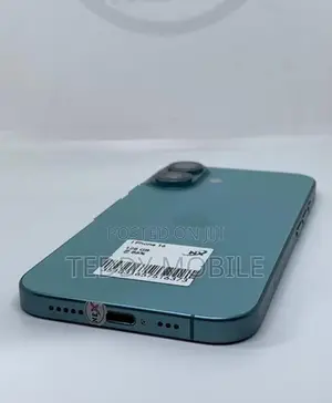 Apple iPhone 16 (Used)