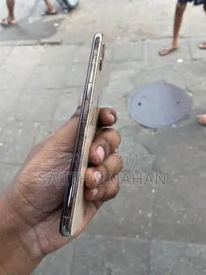 Apple iPhone XS Max 64gb rose gold (Used)