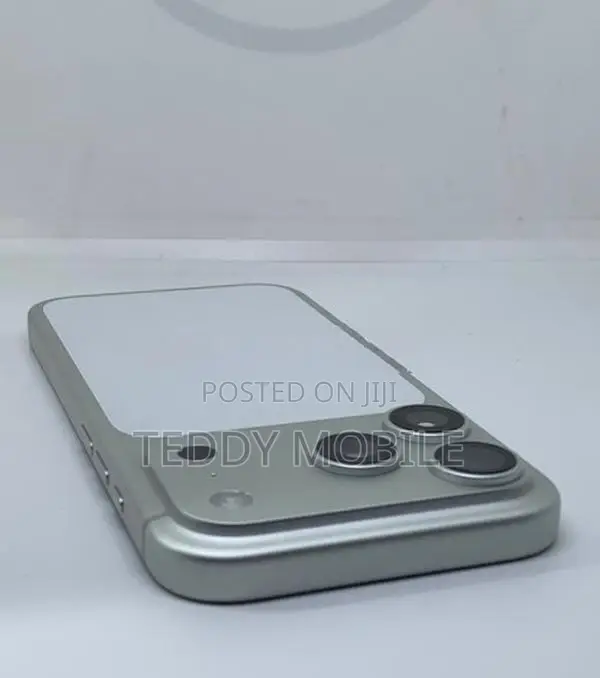Apple iPhone 17 Pro (Used)