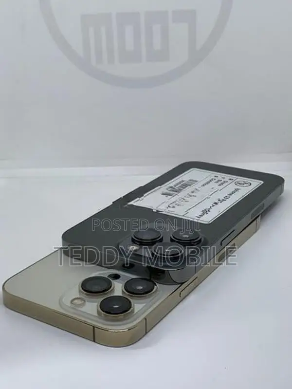 Apple iPhone 13 Pro (Used)