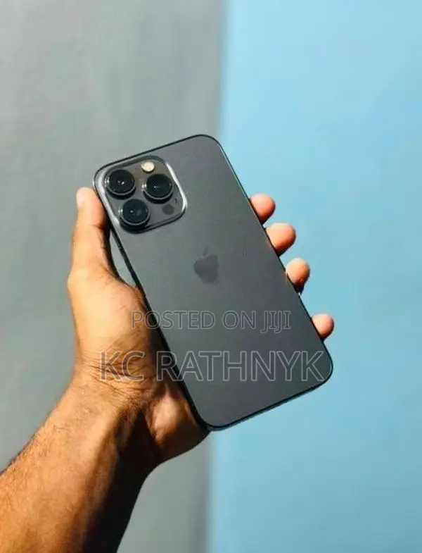 Apple iPhone 13 Pro (Used)