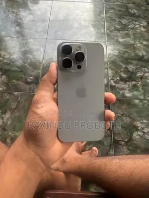 Apple iPhone 15 Pro (Used)