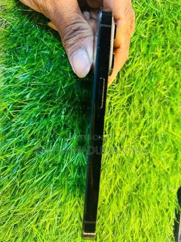 Apple iPhone 14 Pro (Used)