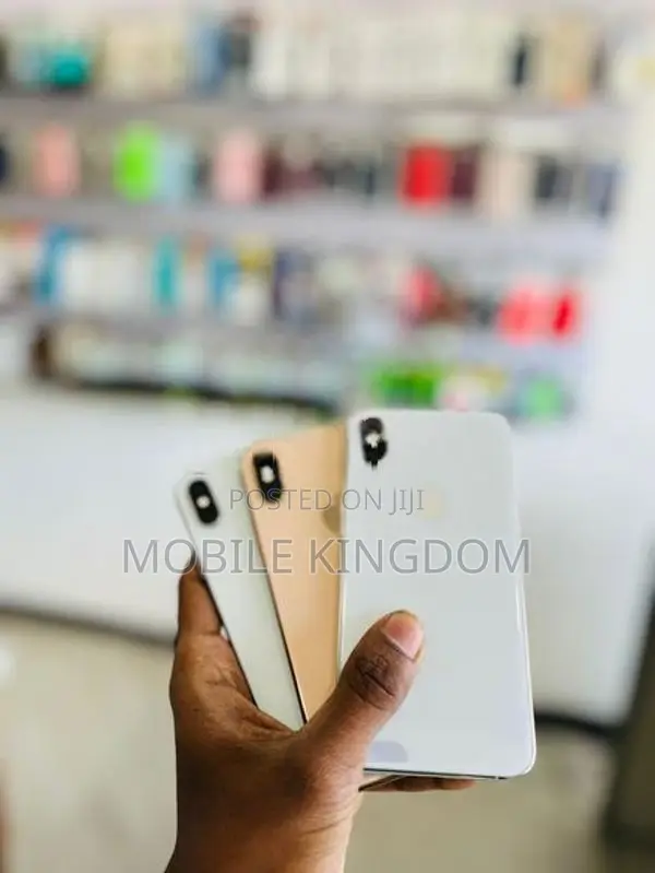 Apple iPhone XS Max 256GB Gold Fullset (Used)