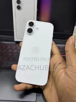 Apple iPhone 17 256GB (Used)