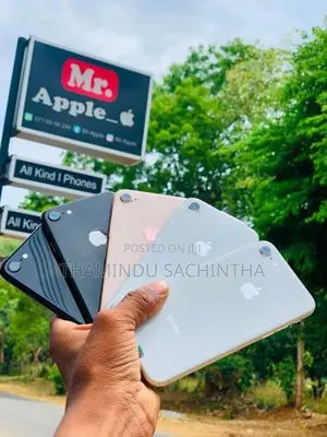Apple iPhone 8 (Used)