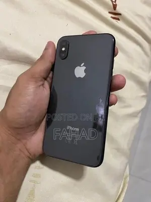 Apple iPhone X (Used)
