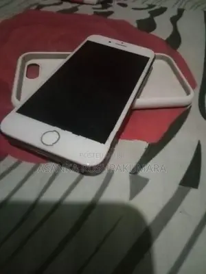Apple iPhone 7 (Used)