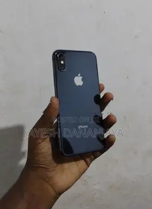 Apple iPhone XS (Used)