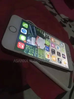 Apple iPhone 7 (Used)