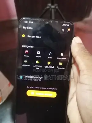 Samsung Galaxy A20 (Used)