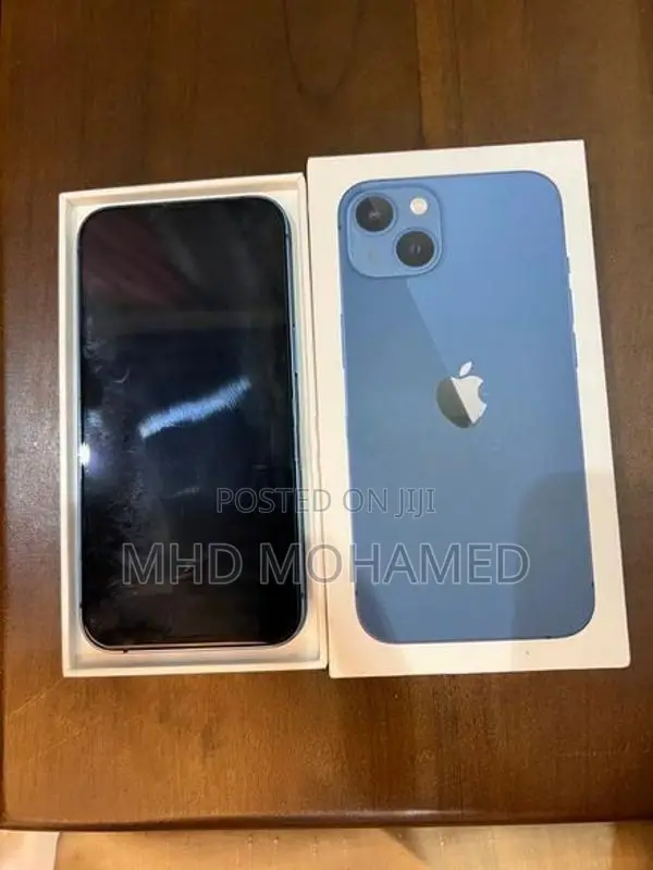 Apple iPhone 13 (Used)