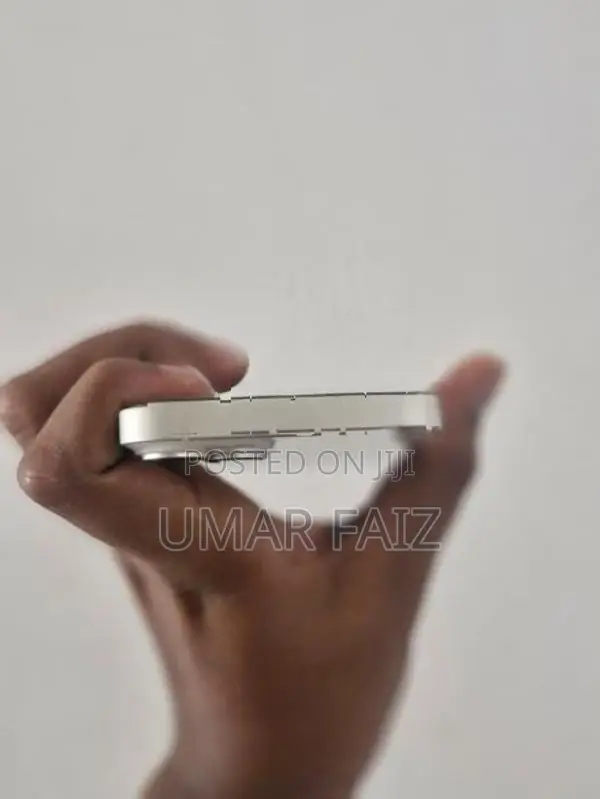 Apple iPhone 14 (Used)