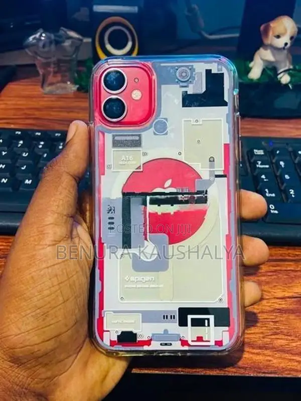 Apple iPhone 11 (Used)
