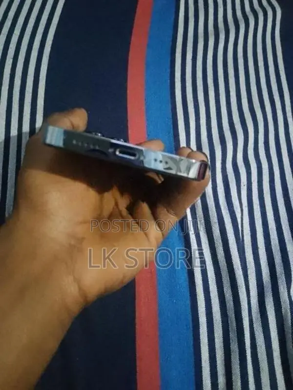 Apple iPhone 13 Pro (Used)