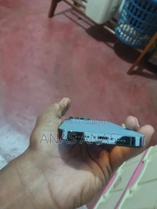 Apple iPhone 13 Pro (Used)