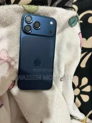 Apple iPhone 17 Pro Max (Used)