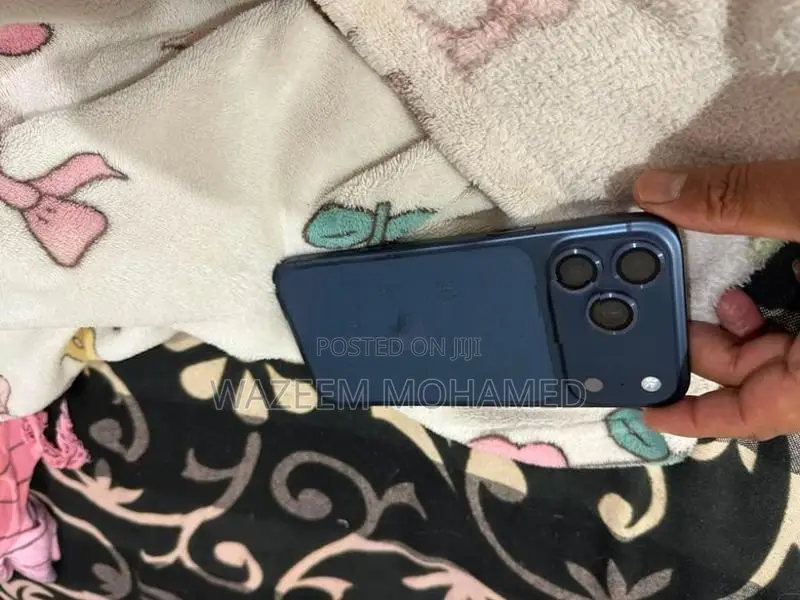 Apple iPhone 17 Pro Max (Used)