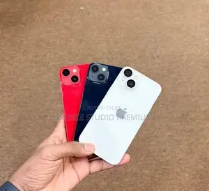 Apple iPhone 13 (Used)