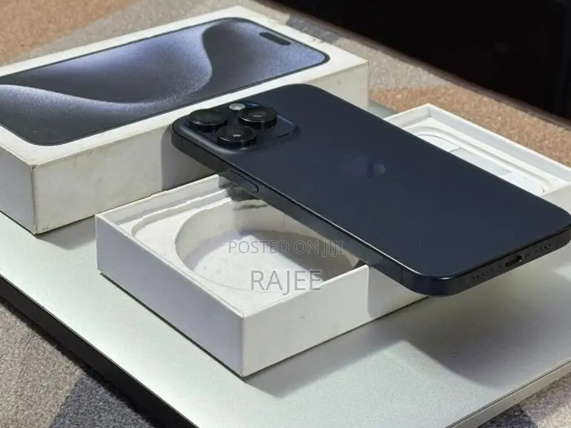 Apple iPhone 15 Pro Max (Used)
