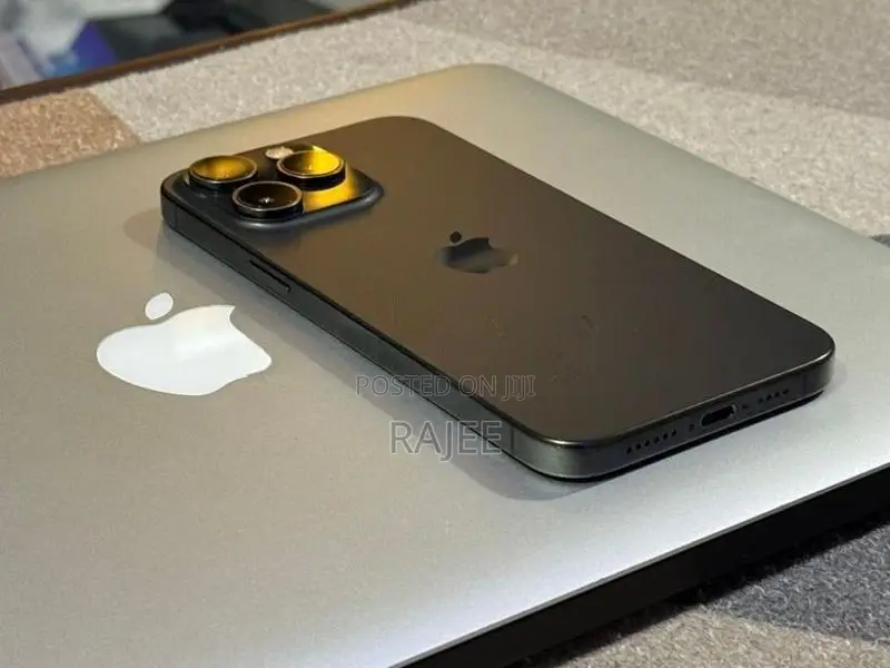 Apple iPhone 15 Pro Max (Used)