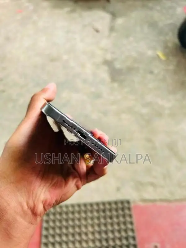 Apple iPhone 15 Pro Max 1TB (Used)