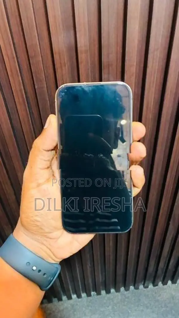 Apple iPhone 14 Pro (Used)