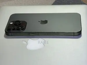 Apple iPhone 15 Pro Max (Used)