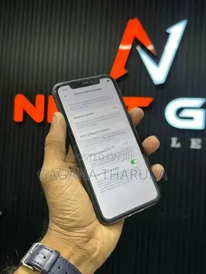 Apple iPhone 11 (Used)