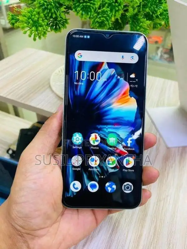ZTE V50 4GB +10GB (Used)