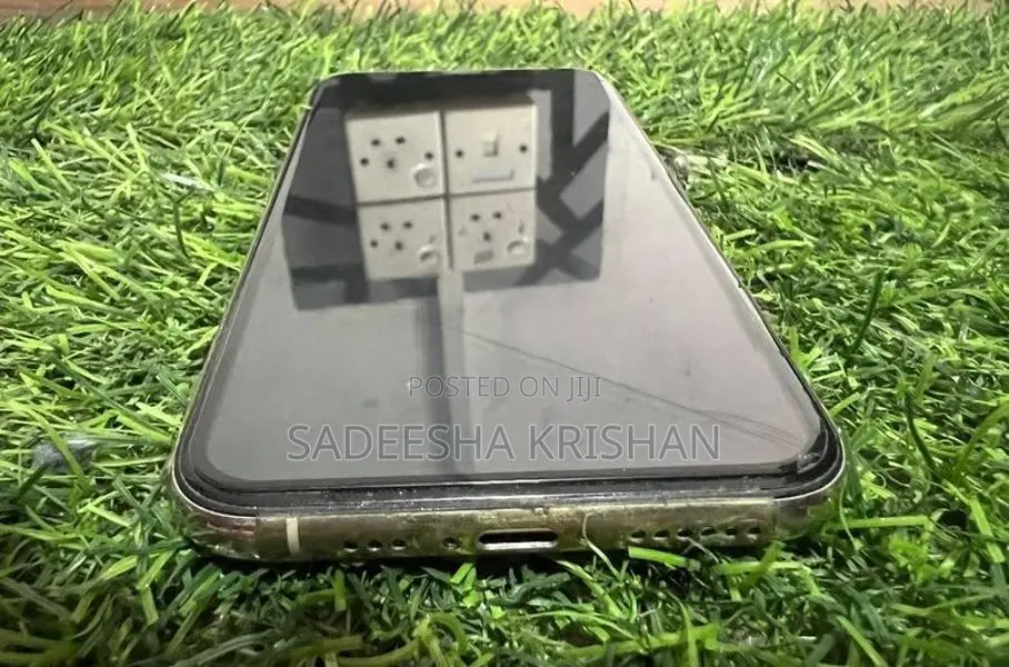 Apple iPhone 11 Pro (Used)