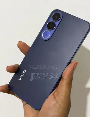 Vivo V70 FE 8,256GB (Used)