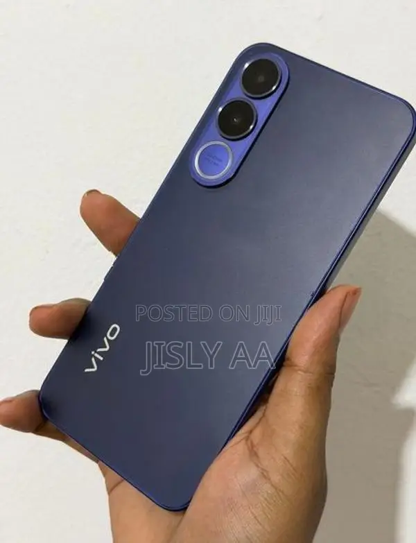 Vivo V70 FE 8,256GB (Used)