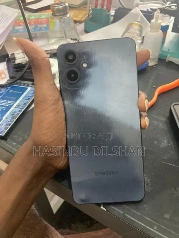 Samsung Galaxy A06 (Used)