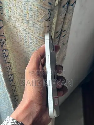 Apple iPhone 14 white (Used)