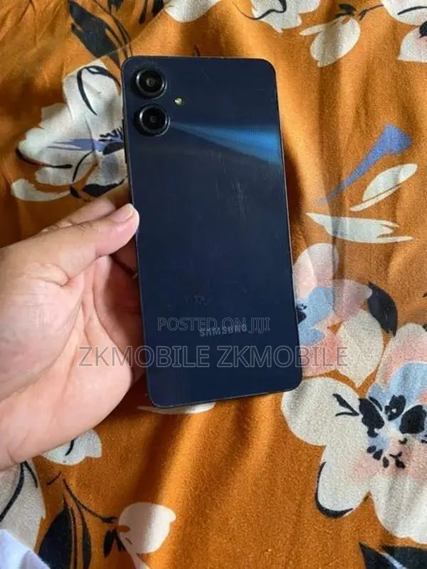 Samsung Galaxy A06 4GB 64GB (Used)