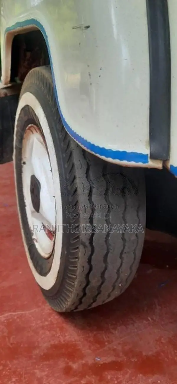 Bajaj 2 stroke 2005 Three Wheel (Used)