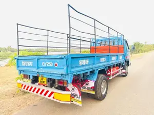 Isuzu ELF 350 14.5 1982 Lorry (Used)